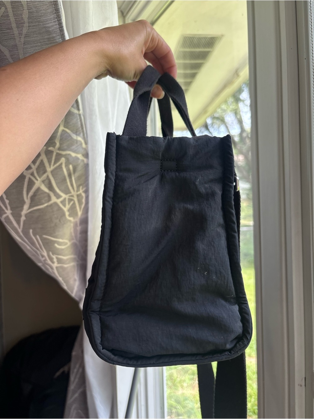 Lululemon Black Boxy tote - Picture 3 of 5